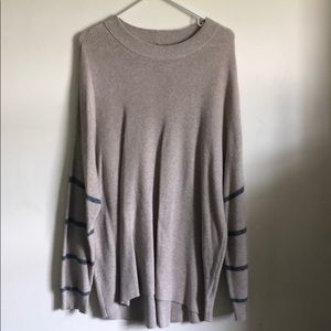 American Eagle Tan Sweater